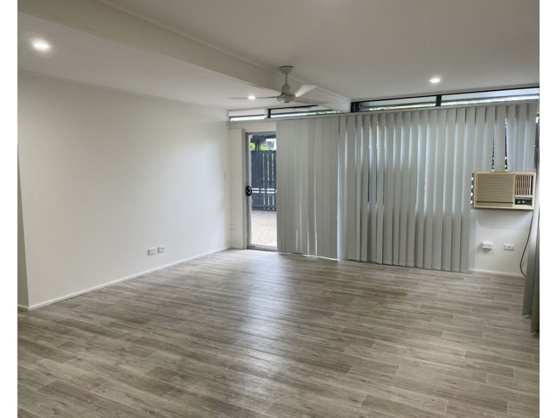 10 Patricia Street, Strathpine QLD 4500