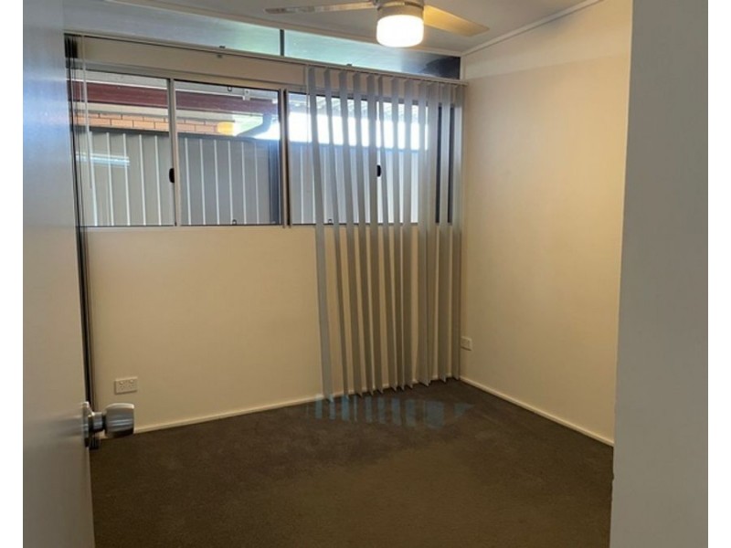 10 Patricia Street, Strathpine QLD 4500