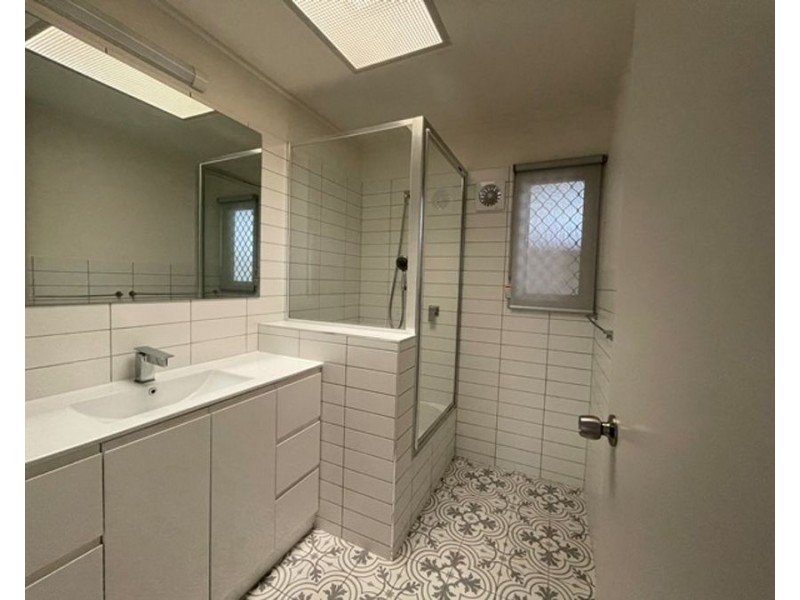 10 Patricia Street, Strathpine QLD 4500