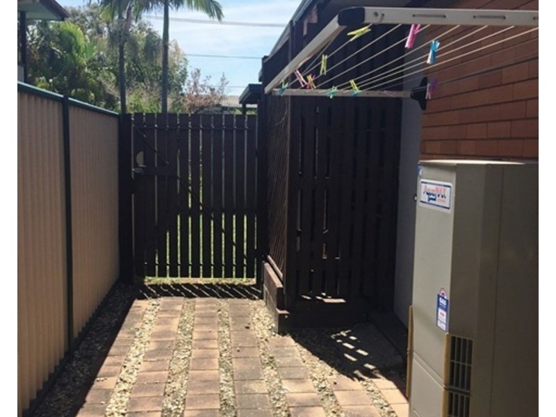10 Patricia Street, Strathpine QLD 4500