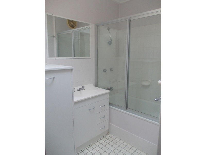 12 Central Ave, Deception Bay QLD 4508