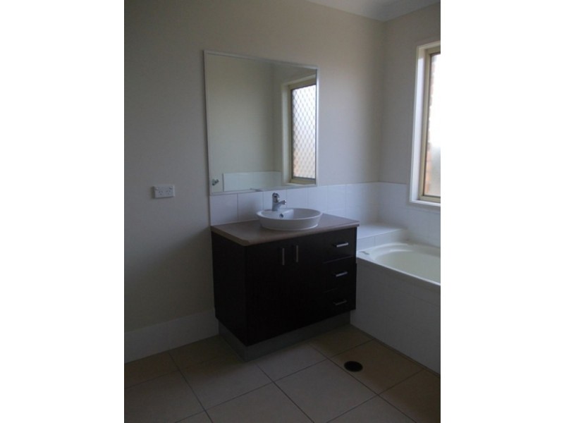 12 Valleyview Drive, Narangba QLD 4504