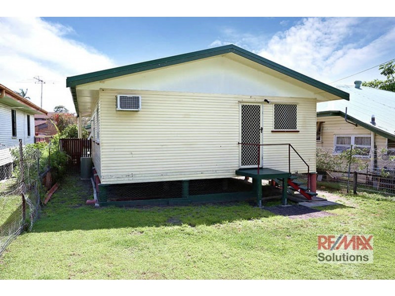 23 Ella Street, Redcliffe QLD 4020