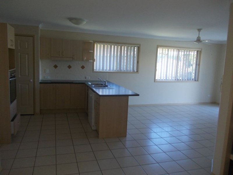 9 Greenshank Court, Deception Bay QLD 4508