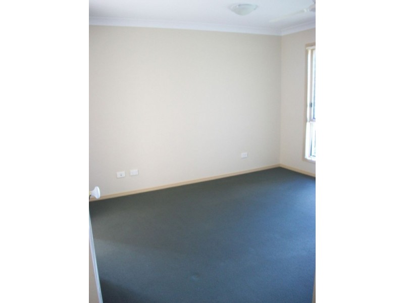 9 Greenshank Court, Deception Bay QLD 4508