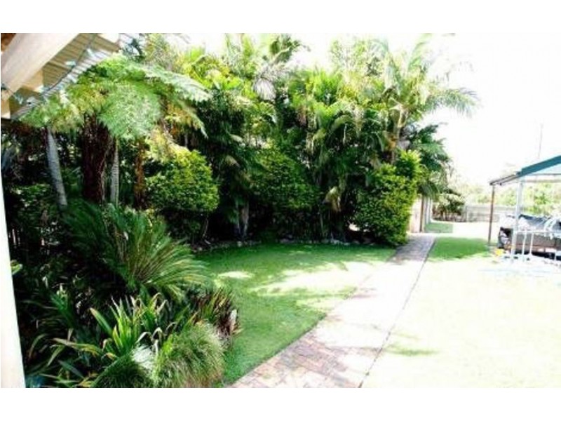 33 Maree Street, Strathpine QLD 4500