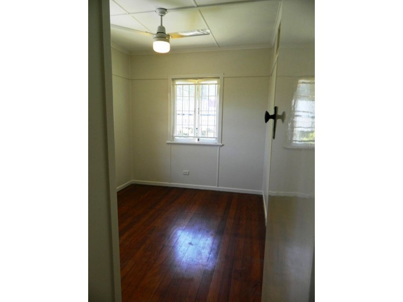 12 Kennedy Street, Brighton QLD 4017