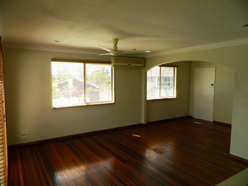 2 Tamarix Avenue, Bray Park QLD 4500