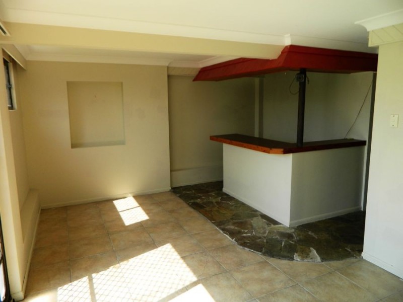 2 Tamarix Avenue, Bray Park QLD 4500