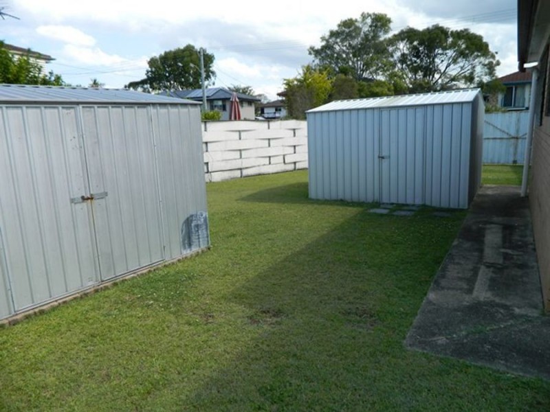 2 Tamarix Avenue, Bray Park QLD 4500