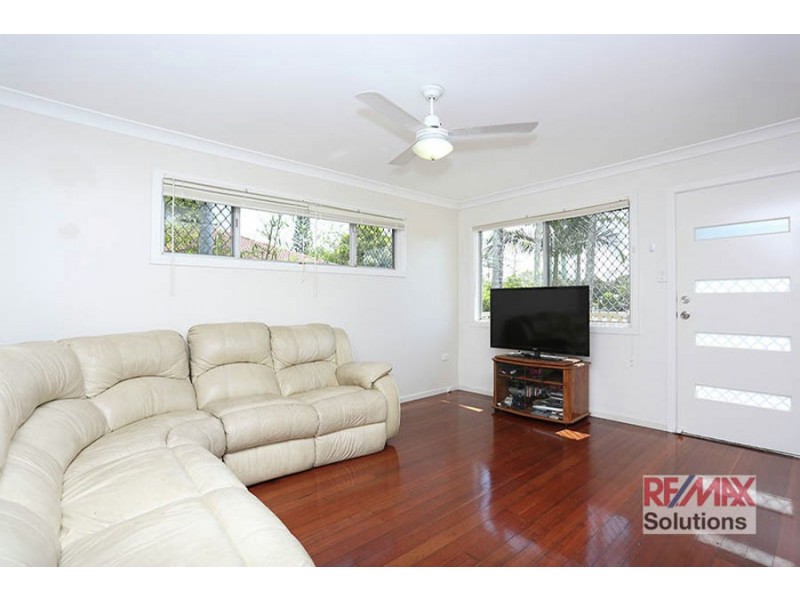 11 Lynfield Dr, Caboolture QLD 4510