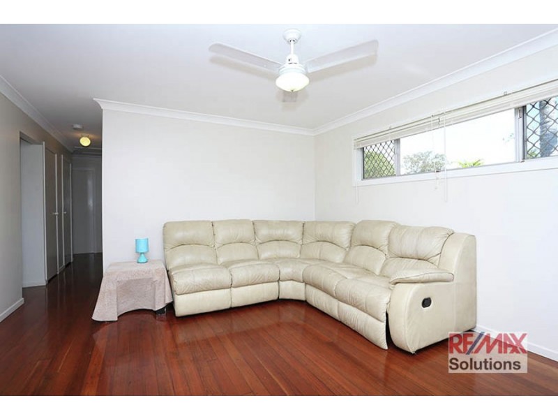 11 Lynfield Dr, Caboolture QLD 4510