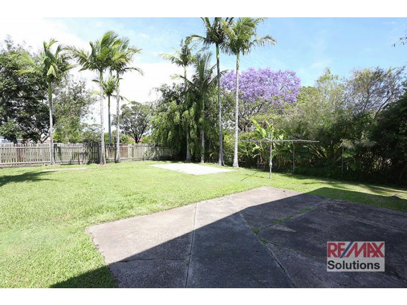 11 Lynfield Dr, Caboolture QLD 4510