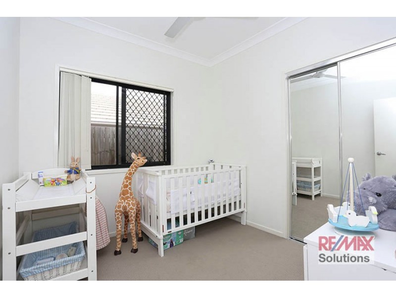7 Cascades Street, North Lakes QLD 4509