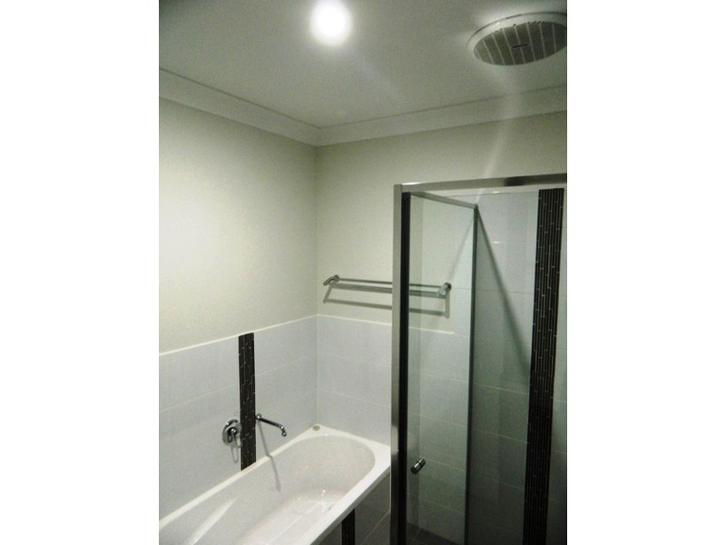 8/15 Ashley Court, Kallangur QLD 4503