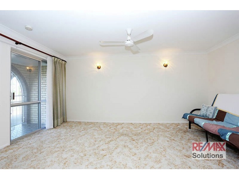 5 Symphony Av, Strathpine QLD 4500