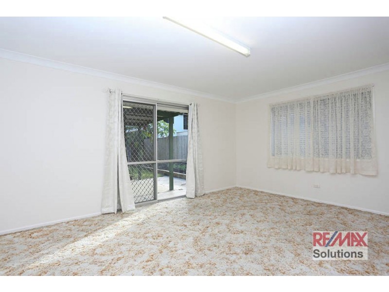 5 Symphony Av, Strathpine QLD 4500
