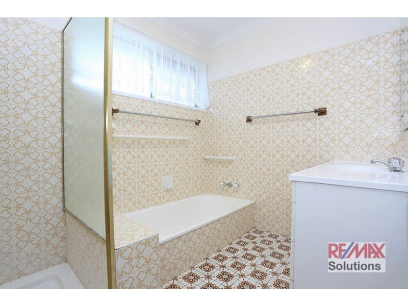 5 Symphony Av, Strathpine QLD 4500