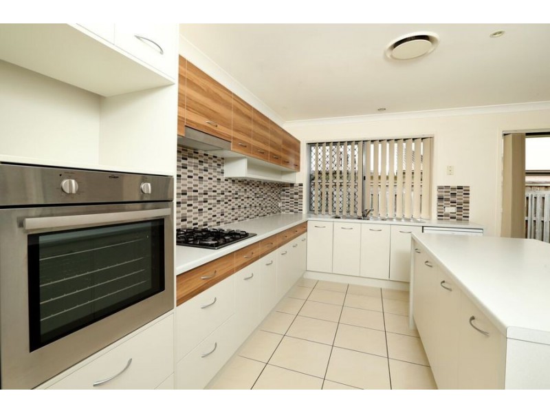 6 Caper White court, Kallangur QLD 4503