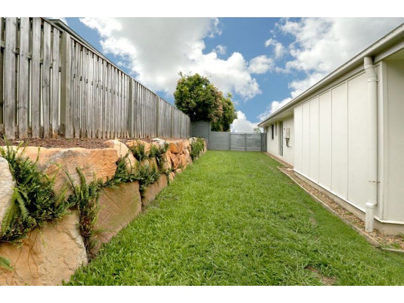 6 Caper White court, Kallangur QLD 4503