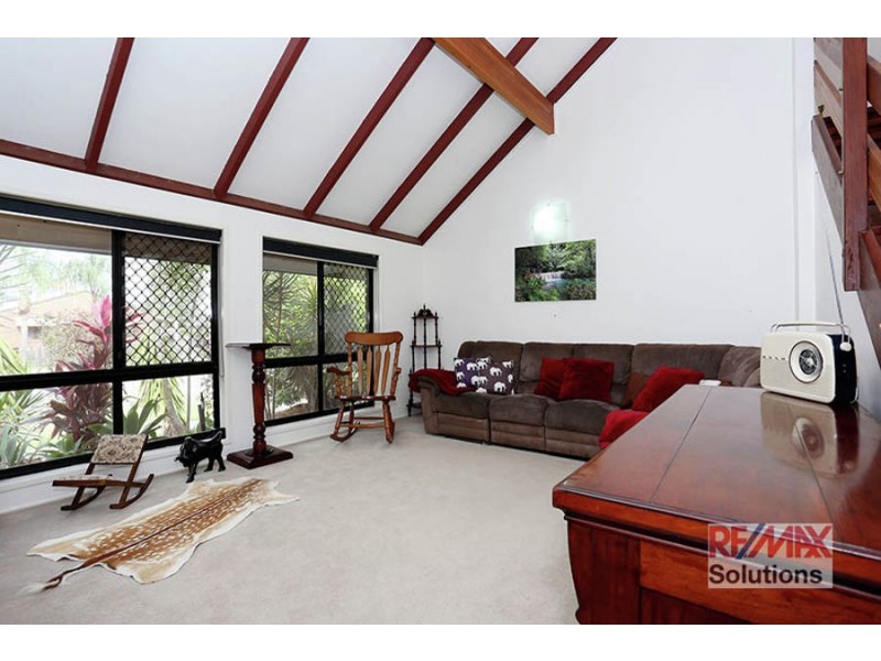 42 Colonial Drive, Lawnton QLD 4501