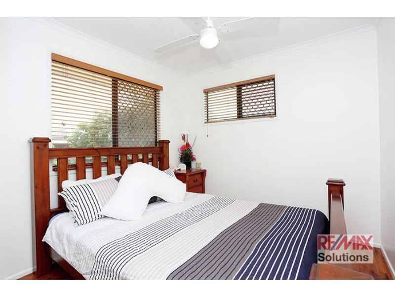 42 Colonial Drive, Lawnton QLD 4501