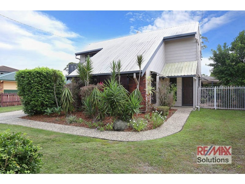 42 Colonial Drive, Lawnton QLD 4501