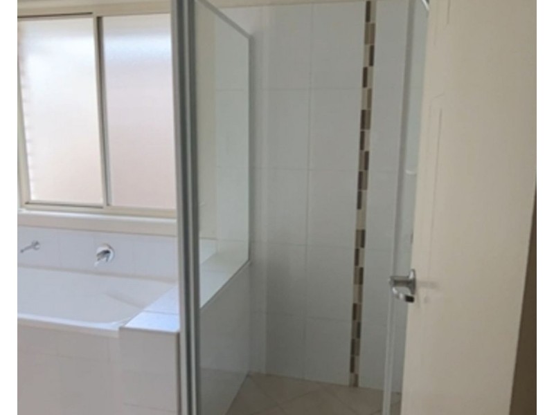 27 Sandalwood Street, Pimpama QLD 4209