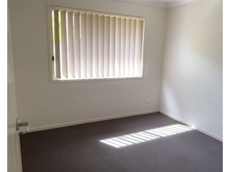 27 Sandalwood Street, Pimpama QLD 4209