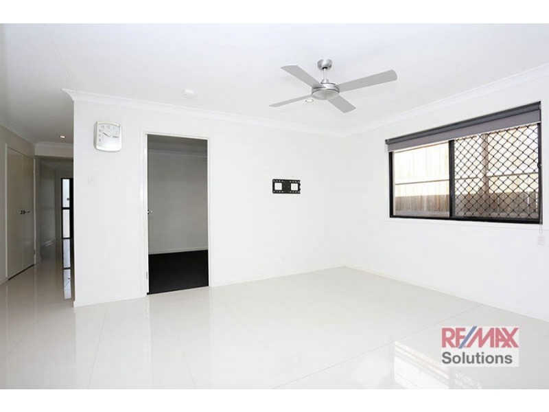4 Honour Place, Bridgeman Downs QLD 4035