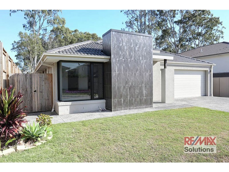 4 Honour Place, Bridgeman Downs QLD 4035