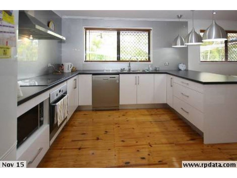 11 Bodiam Ct, Strathpine QLD 4500
