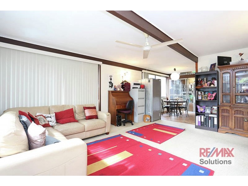 10 Patricia Street, Strathpine QLD 4500