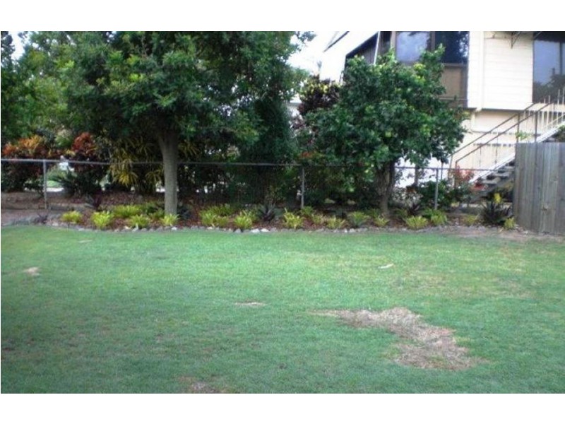 212 Hornibrook Esplanade, Woody Point QLD 4019