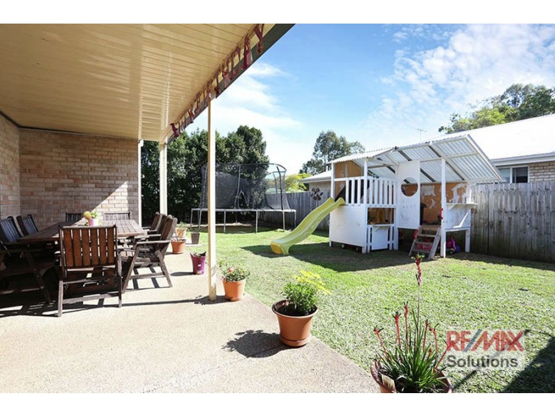 8 Carruthers Court, Bray Park QLD 4500