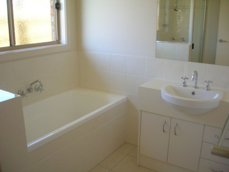 24 Ferny Cres, Burpengary QLD 4505