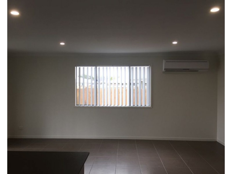 2/10 Schifke Court, Caboolture QLD 4510