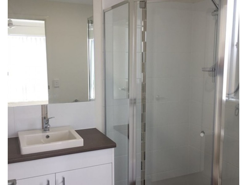 2/10 Schifke Court, Caboolture QLD 4510