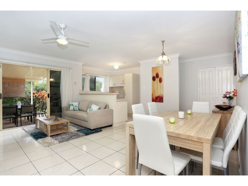 2/1 Bray Road, Lawnton QLD 4501