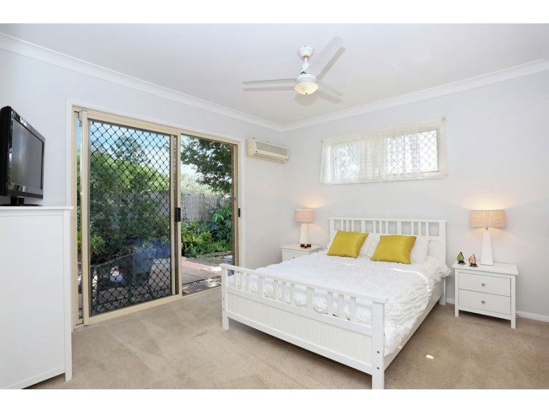 2/1 Bray Road, Lawnton QLD 4501