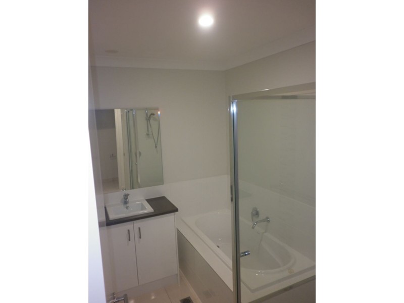 1/70 Cottrill Road, Caboolture QLD 4510