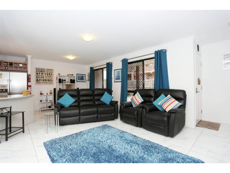 2/7 Slater Avenue, Lawnton QLD 4501