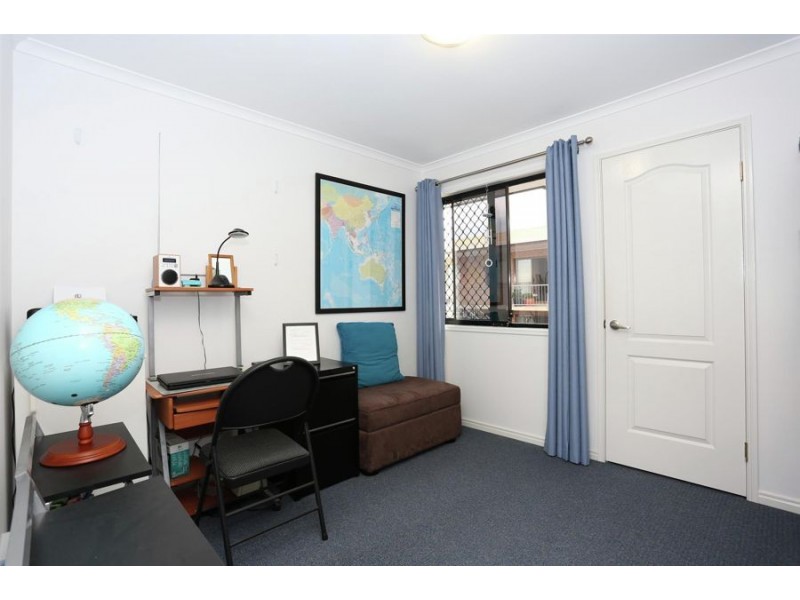 2/7 Slater Avenue, Lawnton QLD 4501