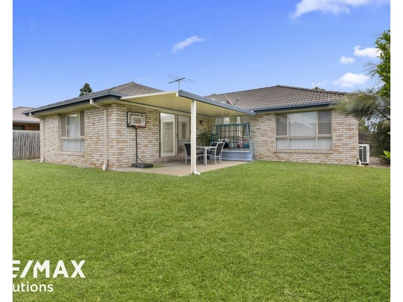 8 Versace Avenue, Bray Park QLD 4500