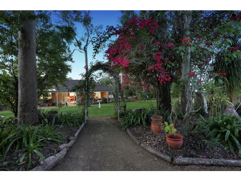 35 Fairlane Street, Joyner QLD 4500