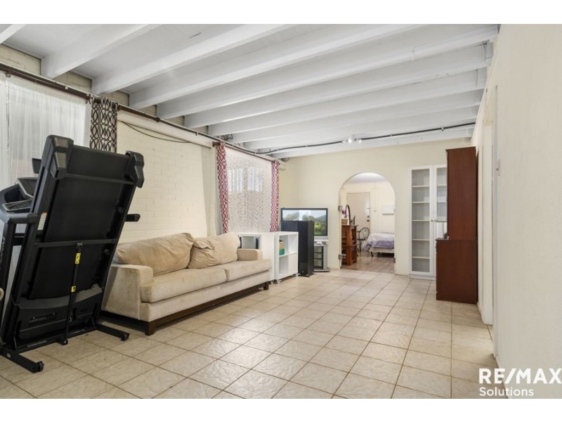 42 Cahill Street, Strathpine QLD 4500