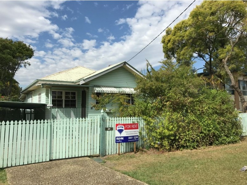 11 Hedge Street, Strathpine QLD 4500