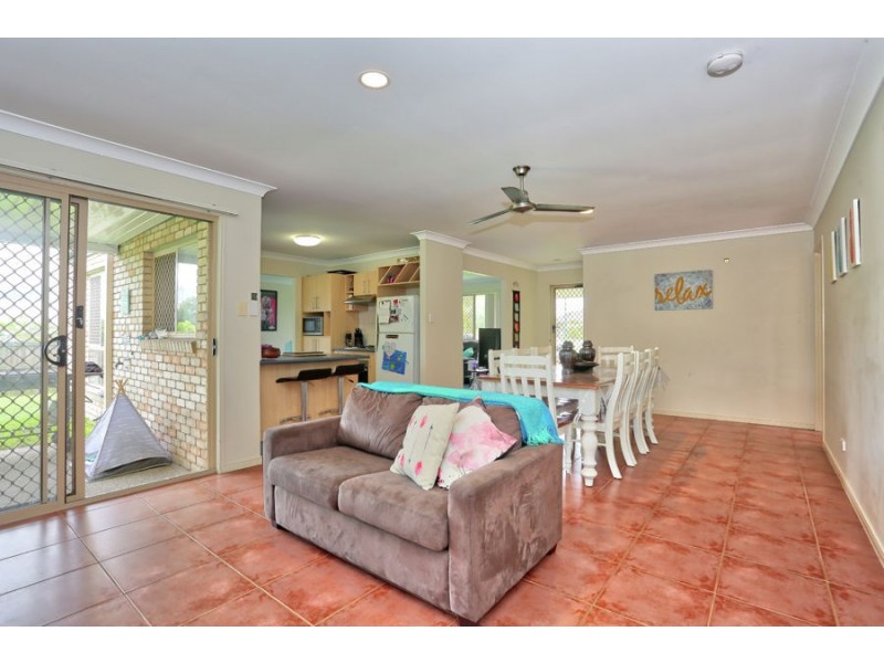 15 Keeley Street, Morayfield QLD 4506