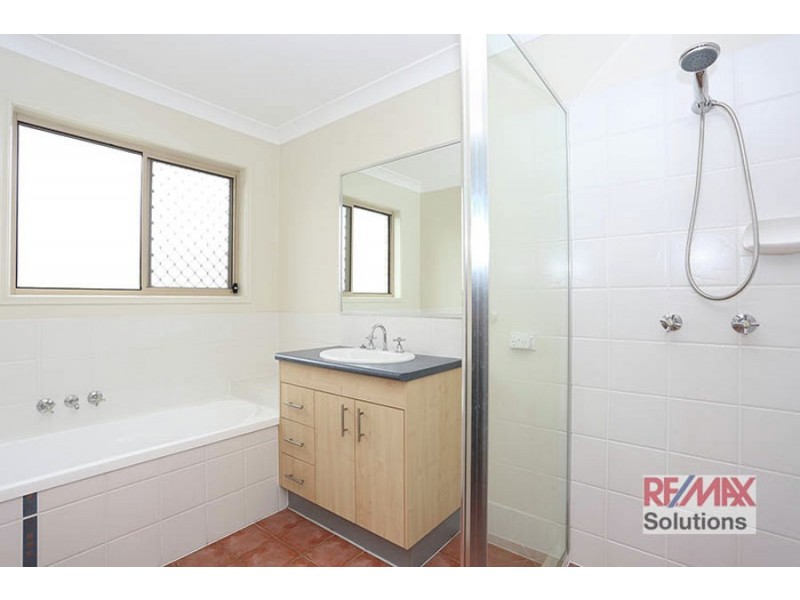 15 Keeley Street, Morayfield QLD 4506