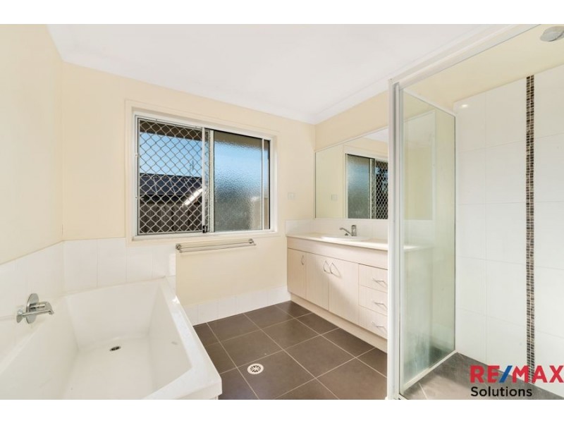 7 Buntine Avenue, Morayfield QLD 4506